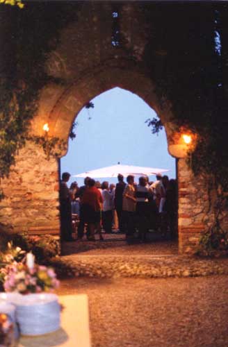 Matrimonio svolto la sera